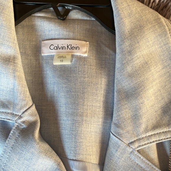 Calvin Klein Zip-Front Belted Dress - Picture 7 of 9